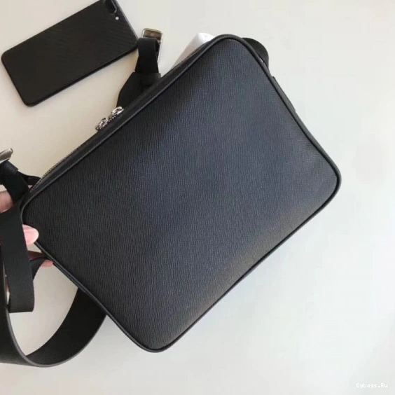 Vuitton OUTDOOR MESSENGER Louis PM 0224